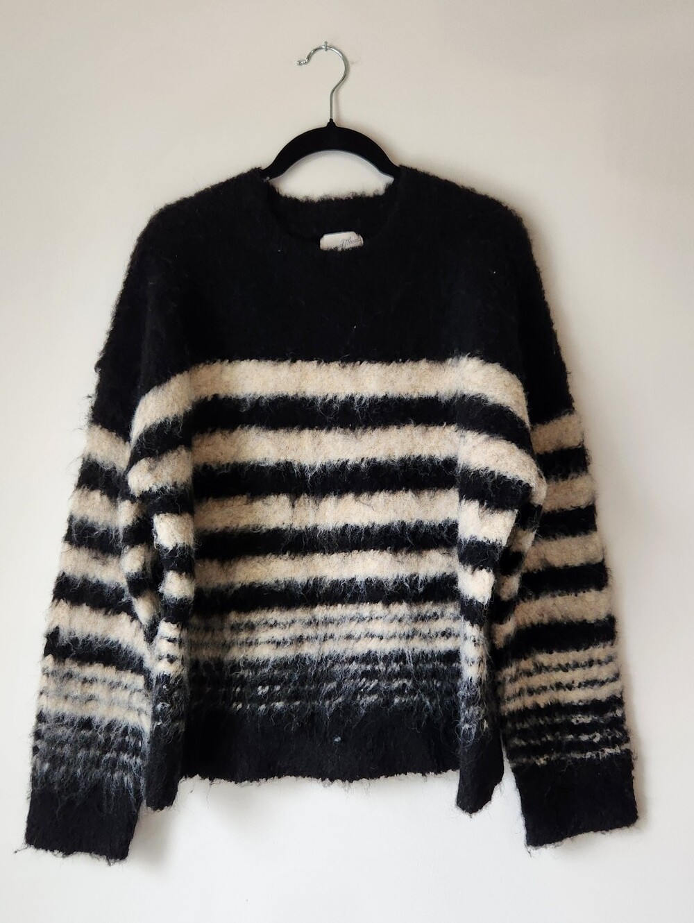 Universal Thread Black and Cream Striped Fuzzy Crew Sweater - XL